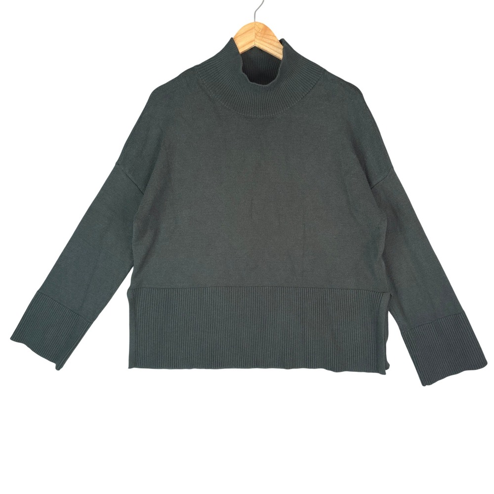 Cyrus Mock Neck Sweater Womens‎ L Green Ribbed Knit Side Split Minimalist Cozy